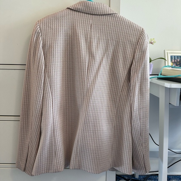 Theory Blush Multi Stratton Knit Blazer - Picture 7 of 9